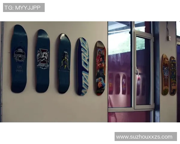 周军谈滑板人生：从初学者到行业先锋的成长之路